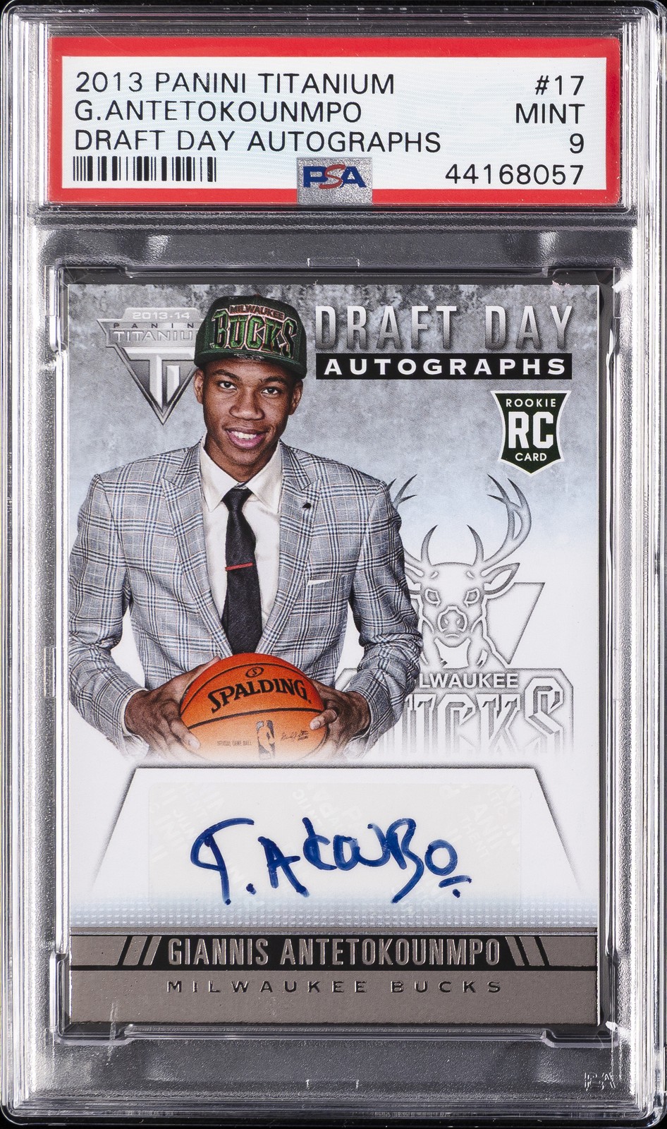 2013 PANINI TITANIUM DRAFT DAY AUTOS #17 GIANNIS ANTETOKOUNMPO PSA 9 AUTO