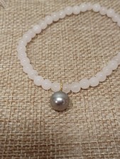 Perle de Tahiti8.3mm, Grise Reflets Argents  et Perles Pierre de Lune