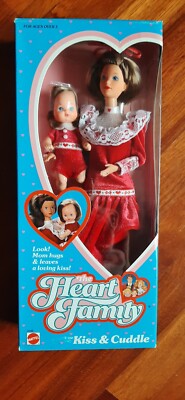 Barbie Mattel Familie Herz Küsse und Kuscheln Heart Family Kiss & Cuddle NRFB Rare