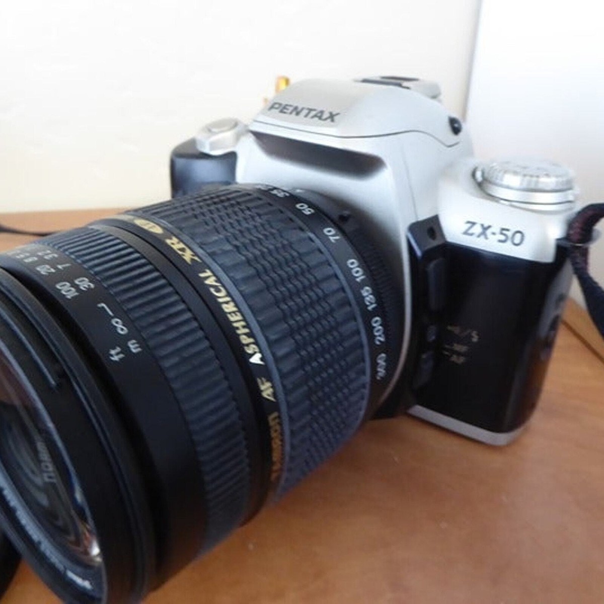 Pentax ZX-50 35mm SLR Camera Tamron 28-300mm F/3.5-6.3