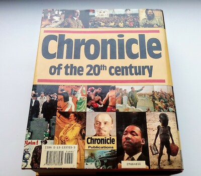洋書　Chronicle of the 20th Century Chronicle of the 20th Century: Daniel, Clifton [Editor