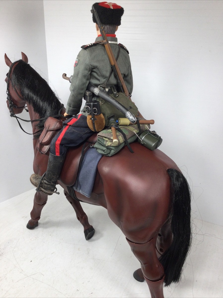 1/6 DRAGON GERMAN KUBAN COSSACK CAVALRY + HORSE NCO K-98 E. FRONT