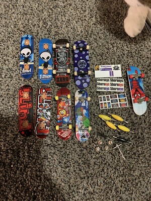 Tech Deck Lot Of Miniature Finger Skateboards Blind Tom Penny Finesse + More
