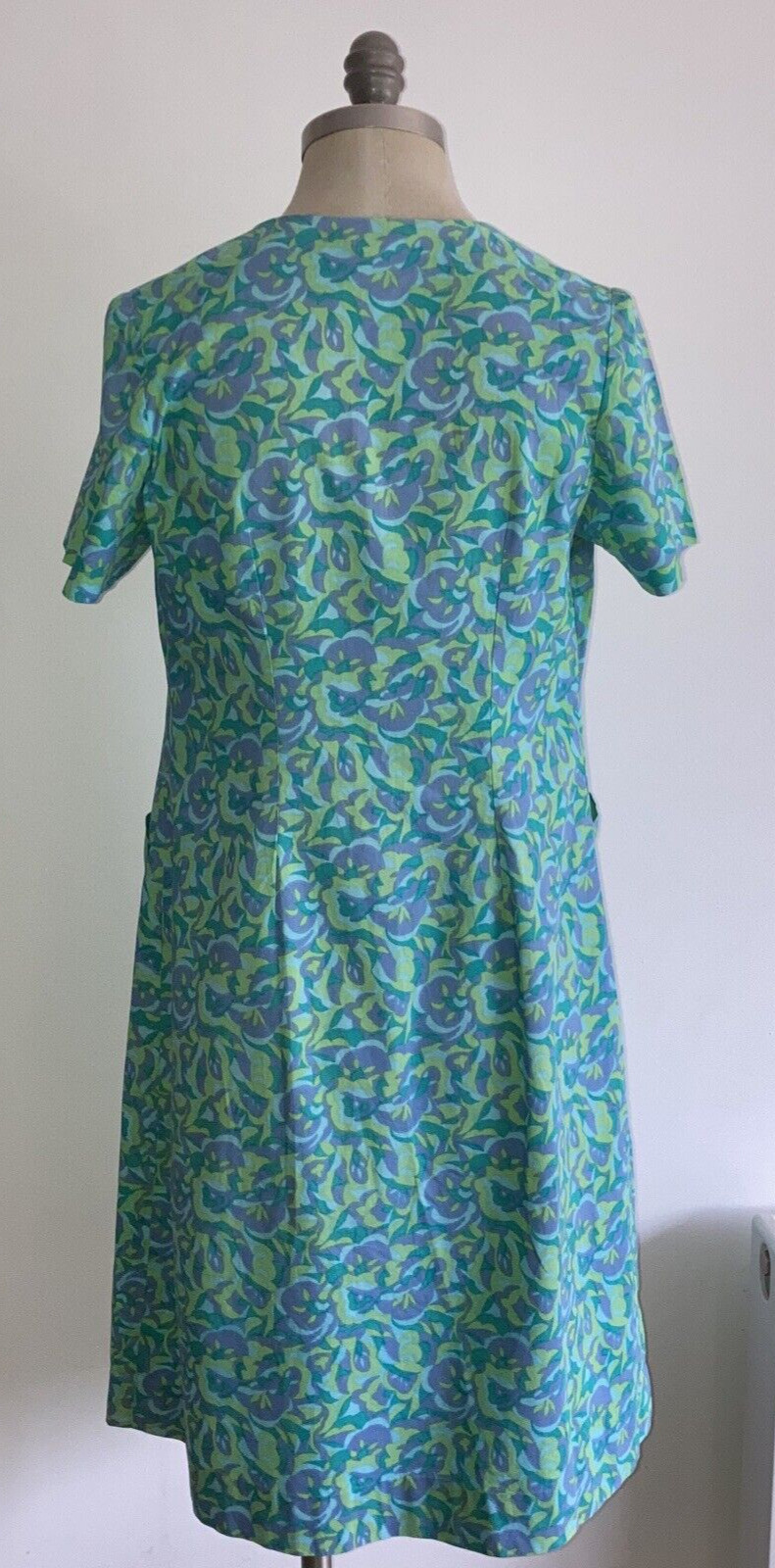 Vintage Late 1960s/Early 70s Cotton Dress, Goodwood? Pit to Pit 18.5" approx 4