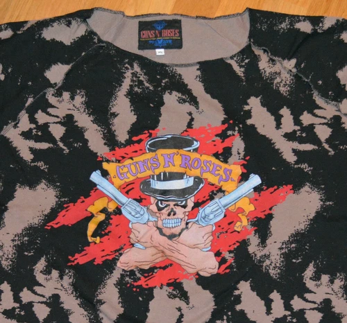GUNS N' ROSES rare concert tour t-shirt 2XL/XXL 1990s vintage concert t-shirt, vintage, size XXL, single stitch, B+ condition