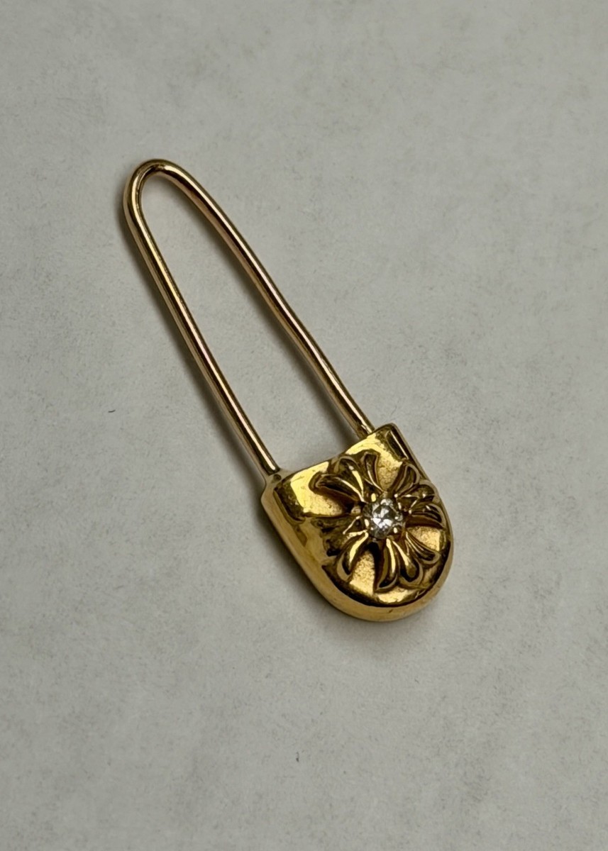 CHROME HEARTS 22K GOLD SAFETY PIN SizeS Authentic | eBay
