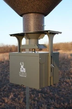Boss Buck Auto Feed Kit 12v w/ Timer, Large, BB-1.5BB Hunting - Game Feeders