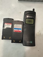 NOKIA 8110 i ORIGINALE  BANANA PHONE UNICO UNLOCKED + BATTERIA ORIGINAL+ ALTRE 2