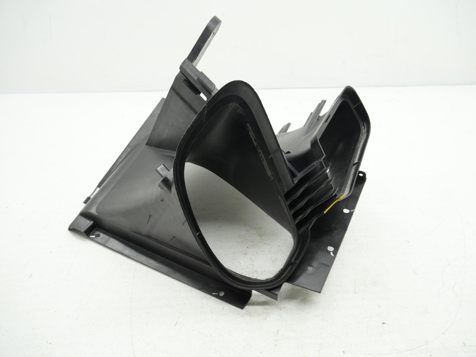 Used Quarter Panel Air Inlet Intake Vent Duct Trim Cover Mclaren 22AC738GP OEM