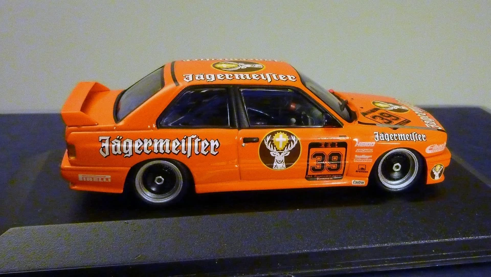 Minichamps 1:43 - BMW M3 DTM 1988 - Avus-Rennen M. Ketterer "Jagermeister" - Immagine 3 di 4