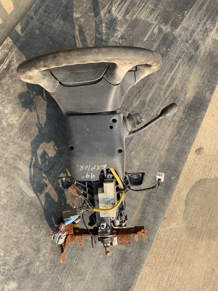 COLUMNA DE DIRECCIÓN FORD EXPLORER TIENE LLAVE - FALTA INTERRUPTOR INTERMITENTE OEM 1999-2000 Foto 2 de 4