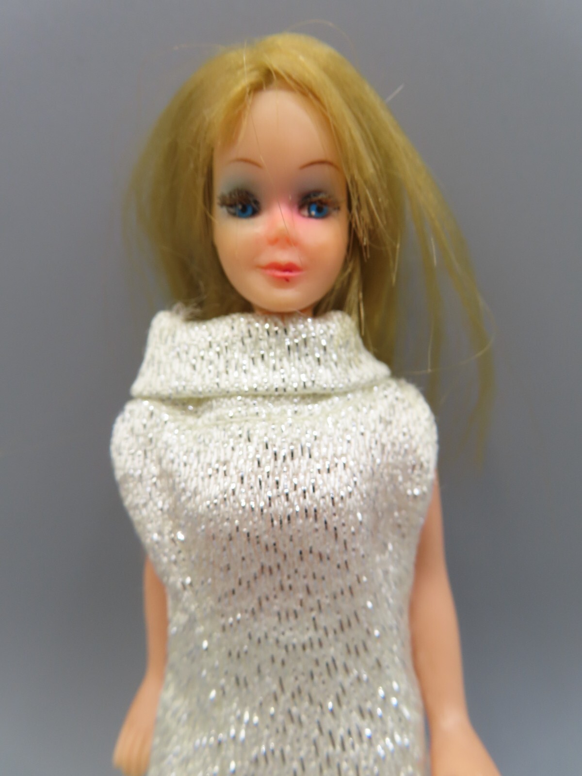 Vintage Topper DAWN DOLL in Original silver Dress Mod Outfit 1970s eBay
