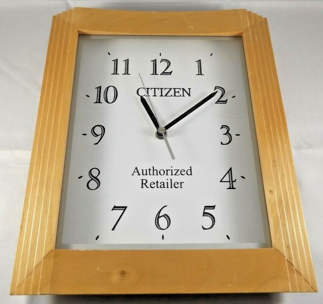 Citizen Authorized Retailer Wall Clock Wood Japanese Quartz Movement