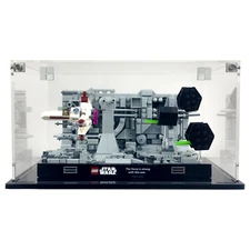 Display case for LEGO® Star Wars Death Star™ Trench Run Diorama 75329