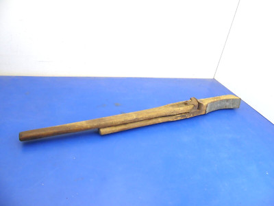 Primitive Fence Cutter Primitives - Fence Stretcher