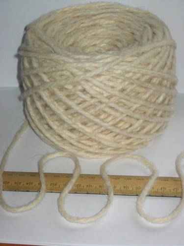 1kg 1000g 10 balls CREAM 100% Berber Rug Wool Knitting Yarn Thick Chunky Ref 1 - Picture 2 of 8