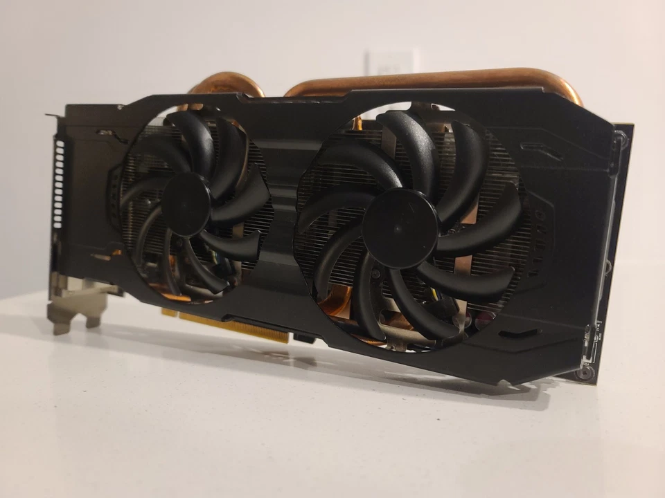 VisionTek R9 290 - Image 2 of 2