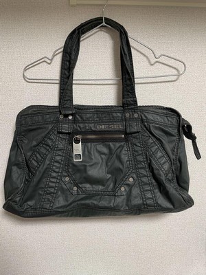 Diesel Men Archive Metal Logo Shoulder Bag Luxury Stylish Urban 