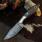 7.8" EDC Hunting Damascus Knife Handmade Tang Ram Horn Handle Leather Sheath — photo 2