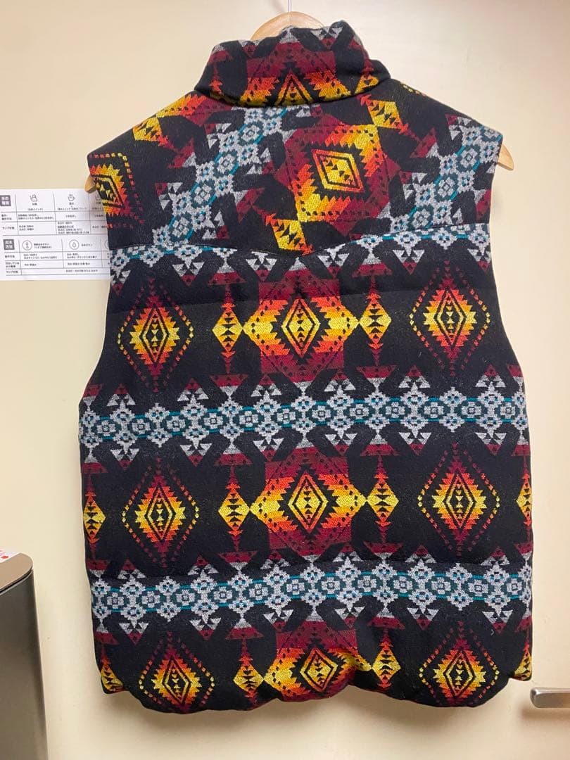 Pendleton Geometric Pattern Down Vest Stand Colla… - image 3