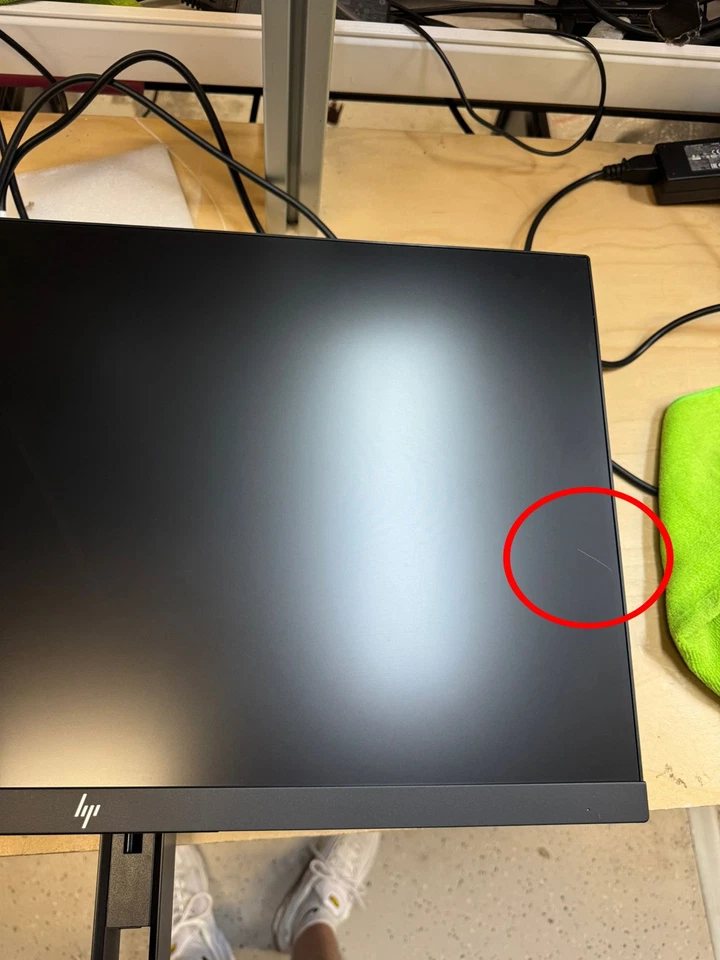 HP Z23n G2 23-Zoll Monitor 75Hz IPS FHD 1920x1080 DP HDMI VGA USB (LESEN!) - Bild 2 von 4