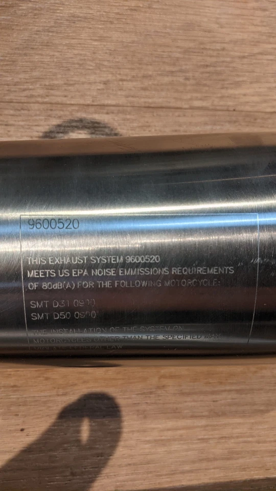 NEW Vance & Hines Brushed Exhaust A9600518 for Triumph Street Twin/Street Cup - Image 4 of 4