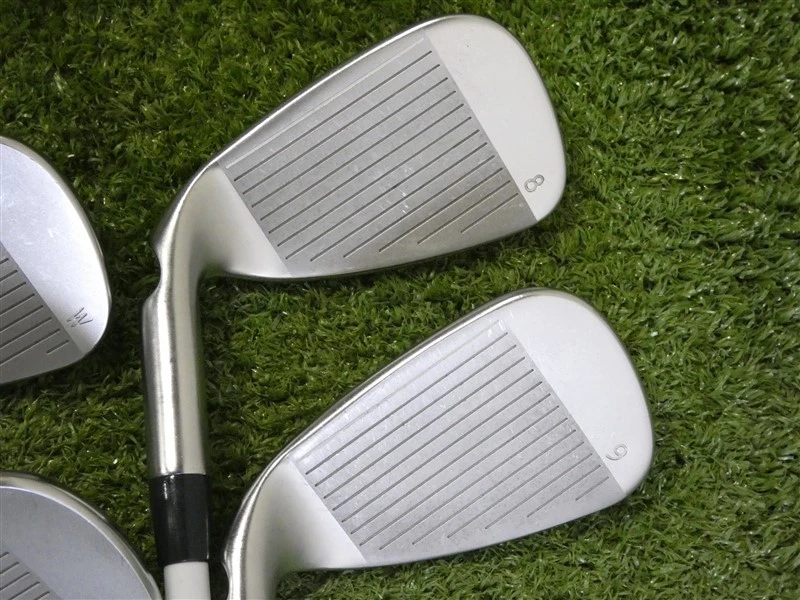 Planchas para mujer PING G Le3 8-W y S ULT250 Lite grafito punto negro  Foto 4 de 4