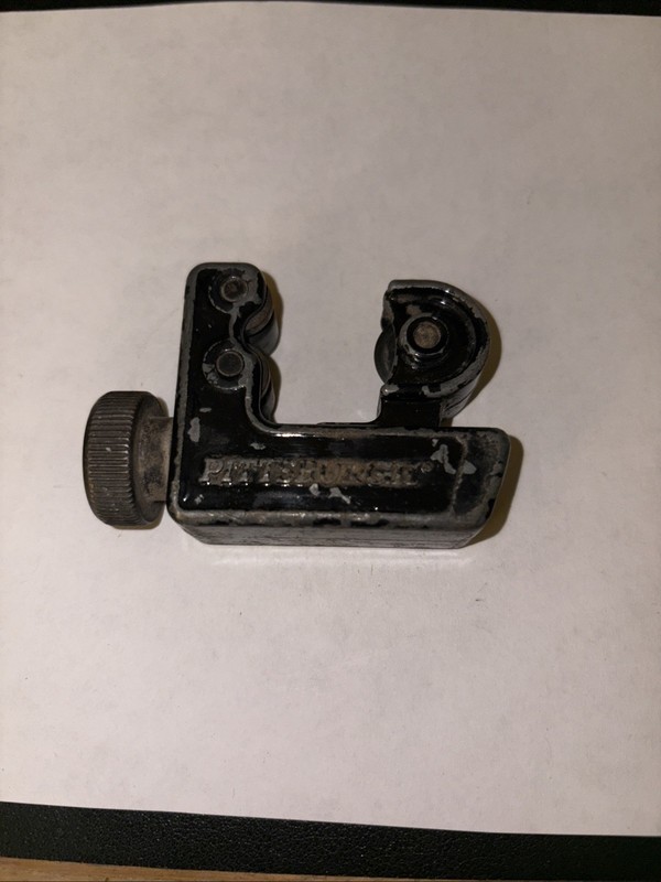 PITTSBURGH 92878 - 1/8" - 1-1/8" Mini Tubing Cutter