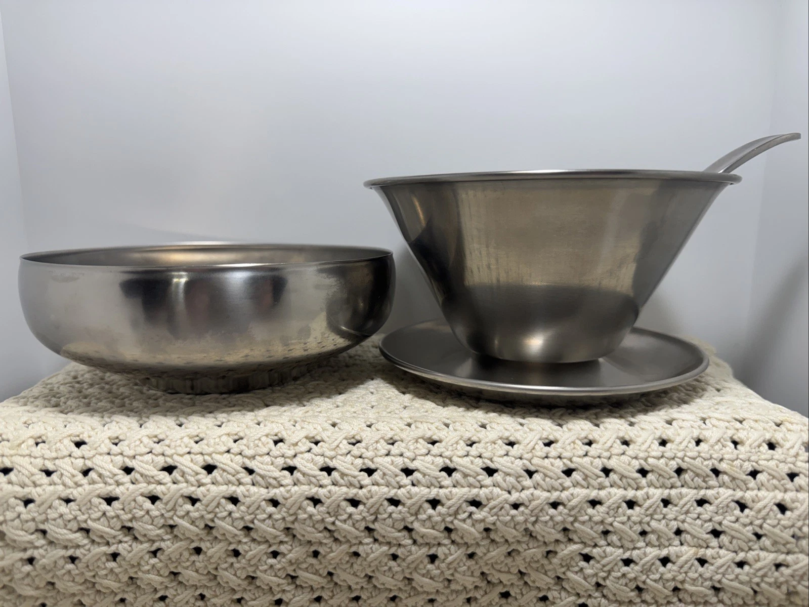 Vtg KALMAR Stainless Steel 2 Sauce Bowls 1 w/Attached Drip Tray & Ladle