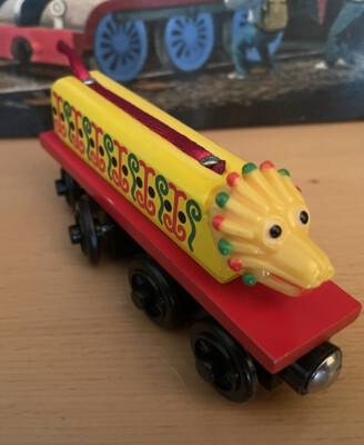2000 Learning Curve Wooden Thomas Train Red Chinese Dragon! VGUC!