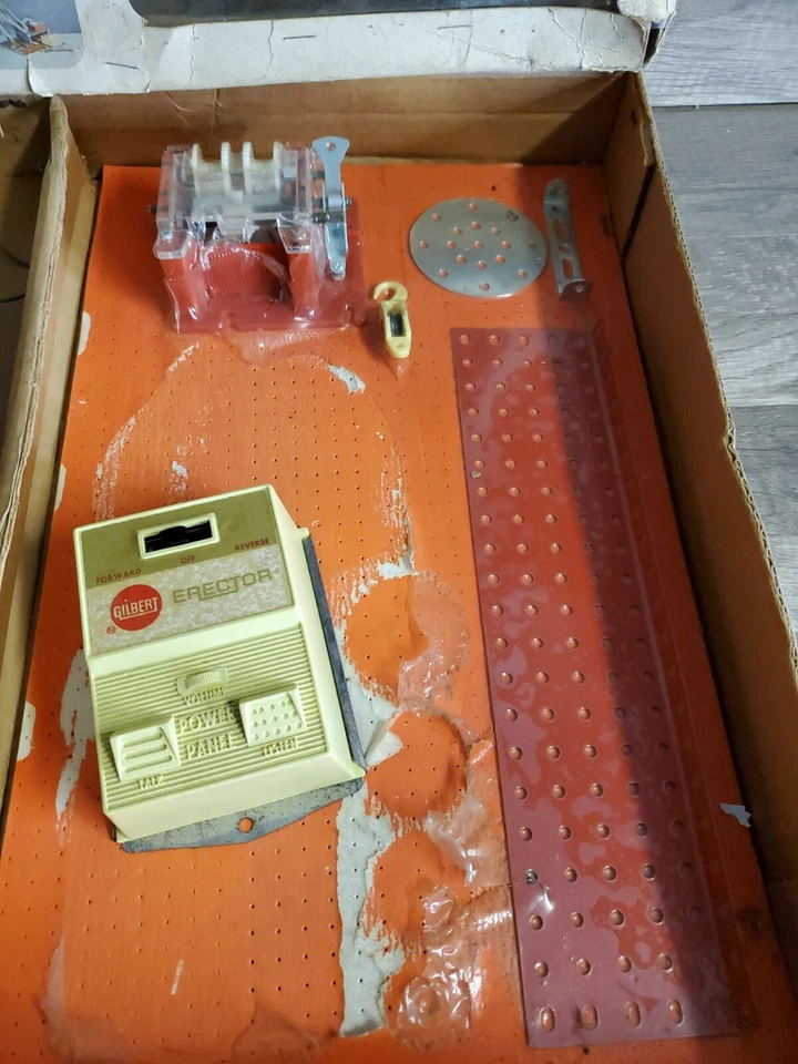 Vintage Gilbert Senior Engineer Erector Set Motorized - Image 2 of 4