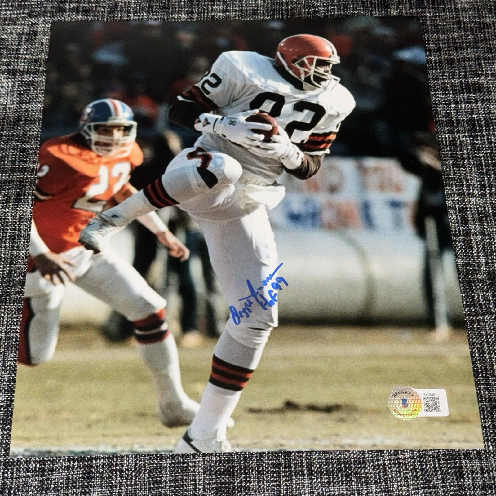 Ozzie Newsome Autographed Signed Cleveland Browns 8X10 PHOTO HOF BECKETT BAS COA 