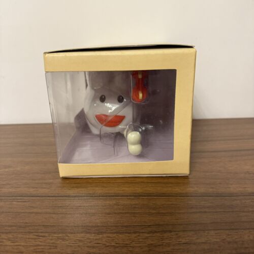 Labbit Kidrobot White Popsicle Lips Bone Accessories Vinyl Figure 5" - Picture 2 of 6
