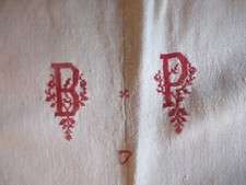 Drap N°435 ancien de milieu en chanvre monogramme rouge BP 225 X 210 Cm