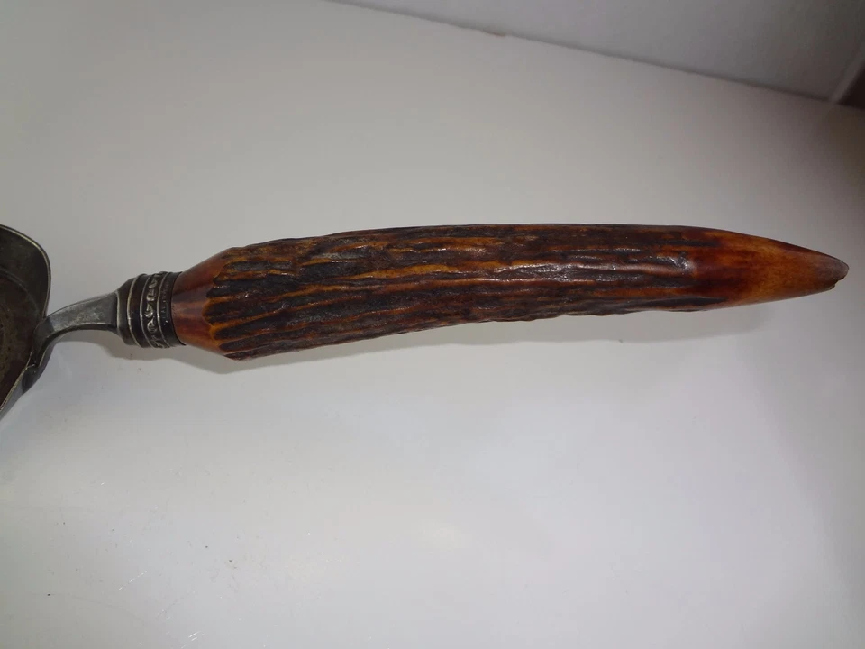 Cuerno Allen & Darwin vintage de los años 1880 plata ceniza cuchara mango de ciervo A&D Foto 2 de 4