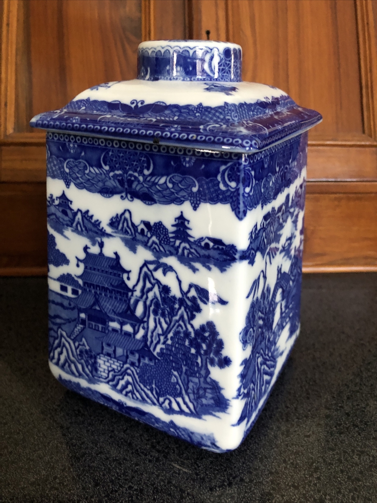 Vintage Ringtons Limited Tea Merchants Blue Willow Square Canister