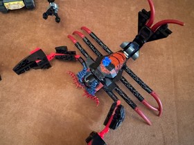 7772 LEGO Complete Aqua Raiders: Lobster Strike with minifigures