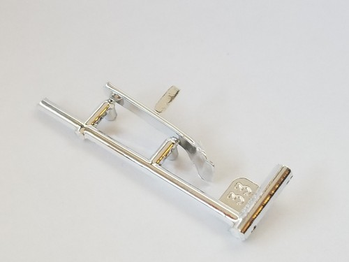 59 Chevy Impala RIGHT HOOD EYEBROW #33 from Revell 1:25 Model Kit 1959 Chevrolet - Picture 2 of 9