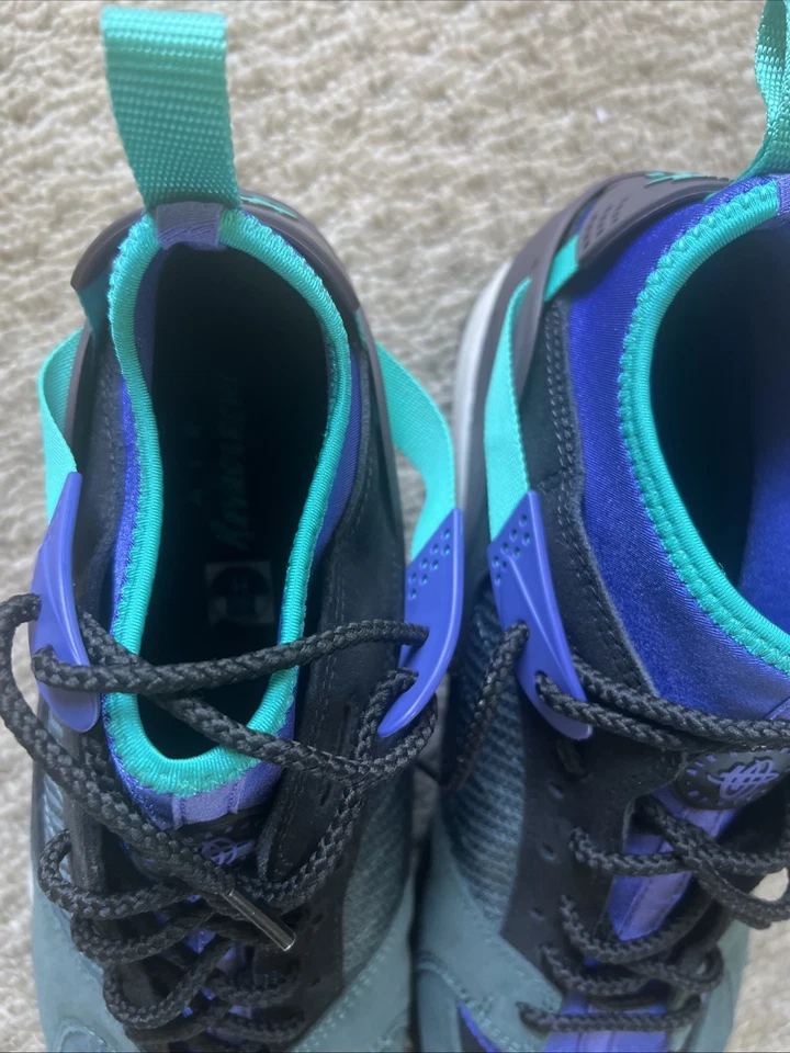 Size 11 - Nike Air Revaderchi Blue - Image 4 of 4