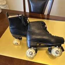 XUDREZ Black Indoor Quad Roller Skates with Patterned Boots Clear Wheels