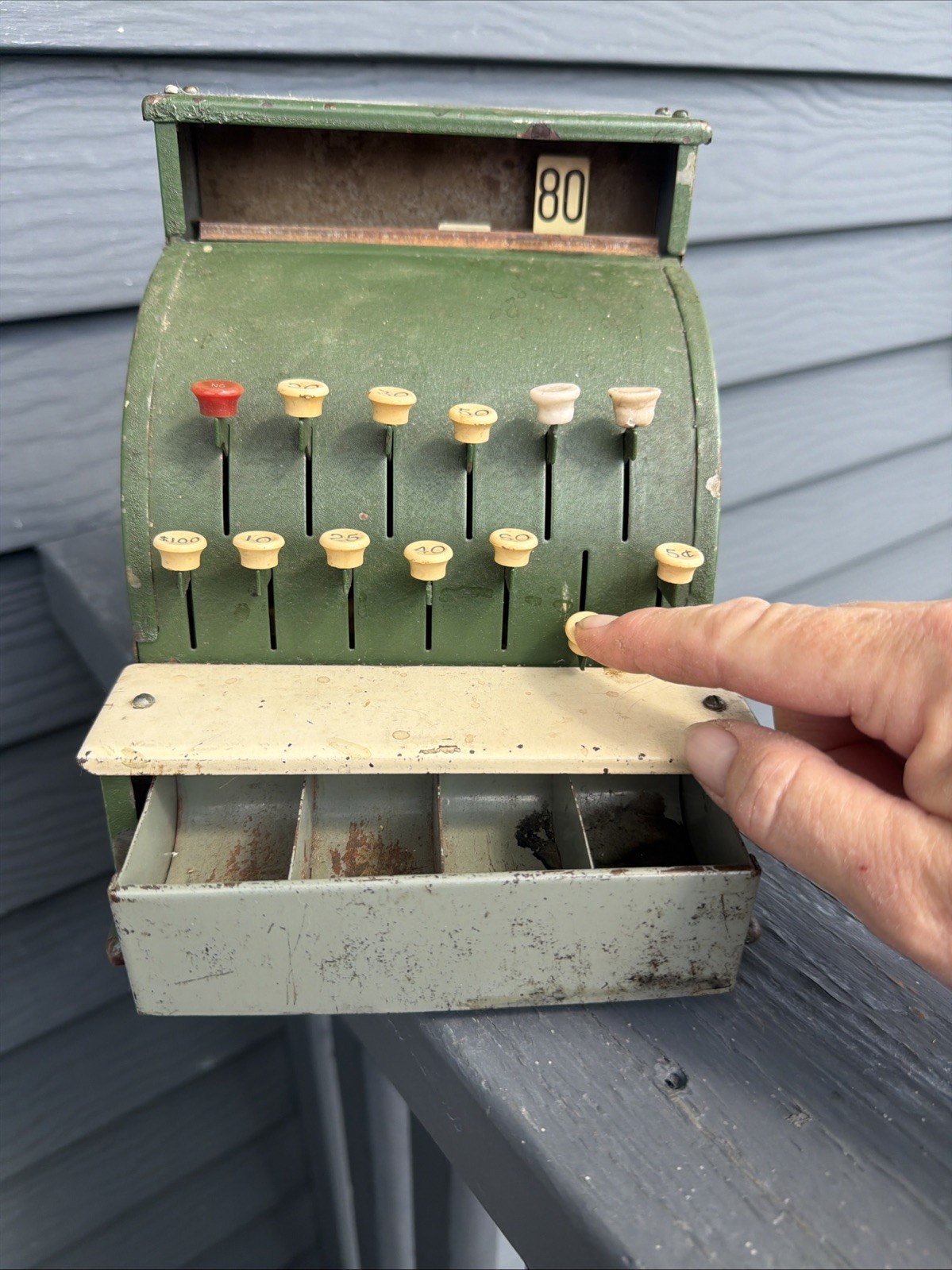как выглядит Vntg Tom Thumb Toy Cash Register Green Metal 1950 Western Stamping Co USA Works фото