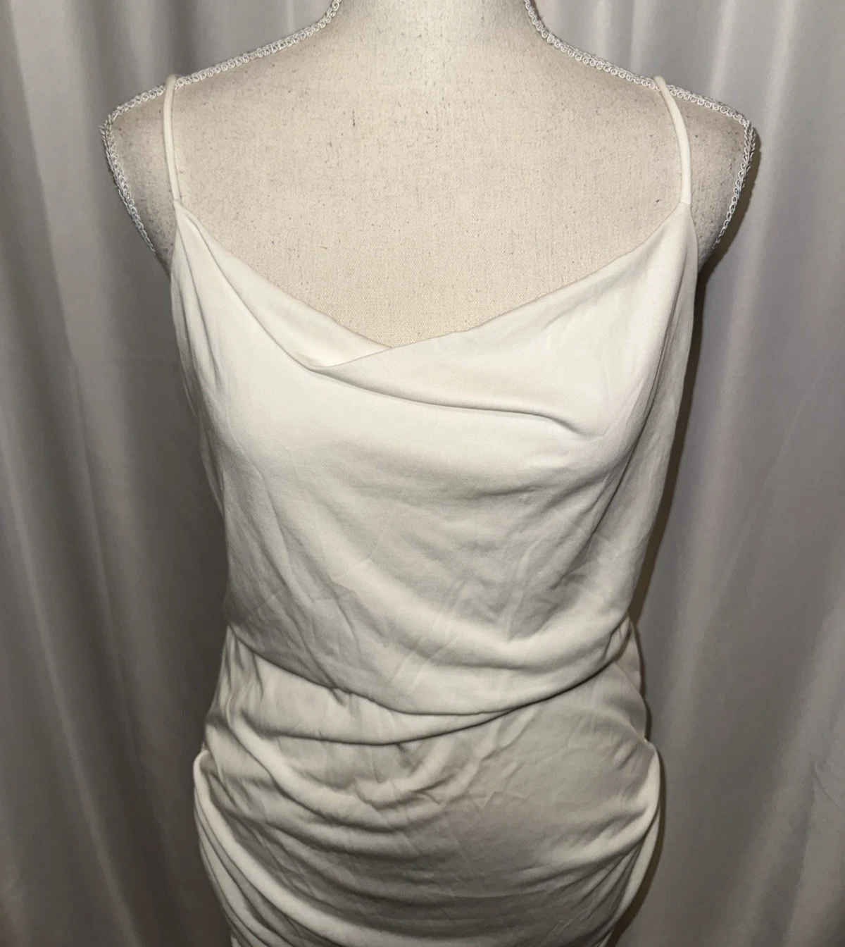 OFF WHITE Abito Lulus taglia M bianco sporco spaghetti foderato lati raccolti bodycon