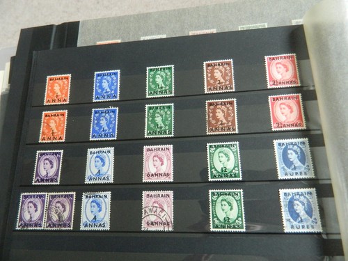 BRITISH COMMONWEALTH MIDDLE EAST STAMPS COLLECTION ON PAGES - Picture 8 of 24