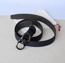 Men  s Ferragamo Reversible adjustable Gancini Belt - Black finish buckle 120cm