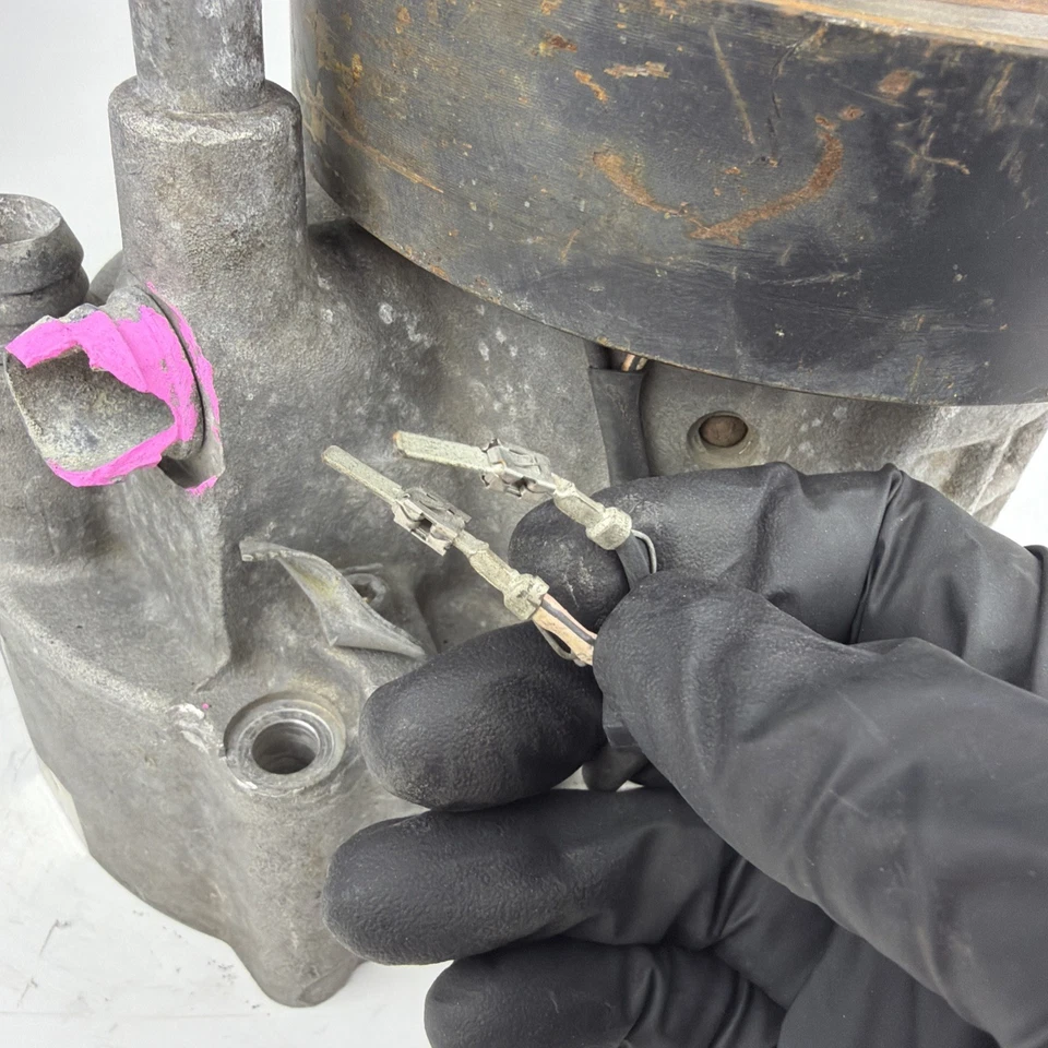 Mercedes R230 SL55 E55 AMG M113k Supercharger Front Snout Clutch Magnet OEM Foto 4 de 4