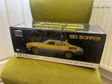DDA Big Bopper Mad Max XB Police Pursuit Dirty Version 1974 Ford Falcon 1/18