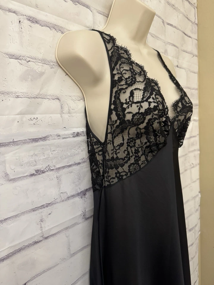 Claire Sandra By Lucid Ann Of Beverly Hills Vintage  34 Long Black Slip Dress  - Image 3 of 4