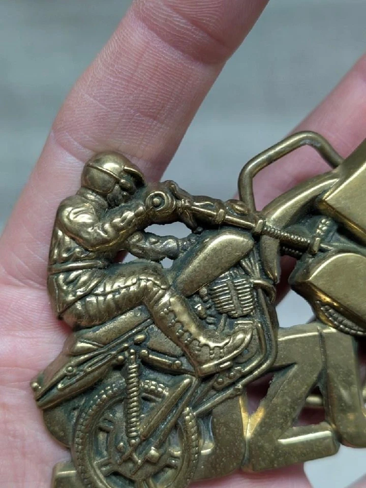 vintage SUZUKI belt buckle MOTOCROSS motorcycle DIRT BIKE western SOLID BRASS - Image 3 of 4