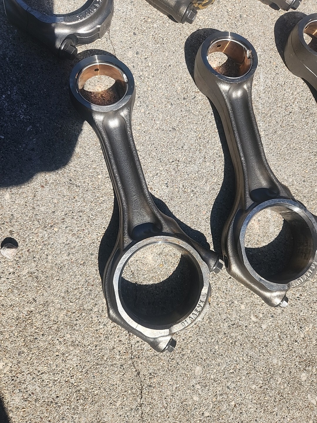 OEM Mopar Engine Connecting Rod Set 68447755AA RAM 2500 3500 6.7L 