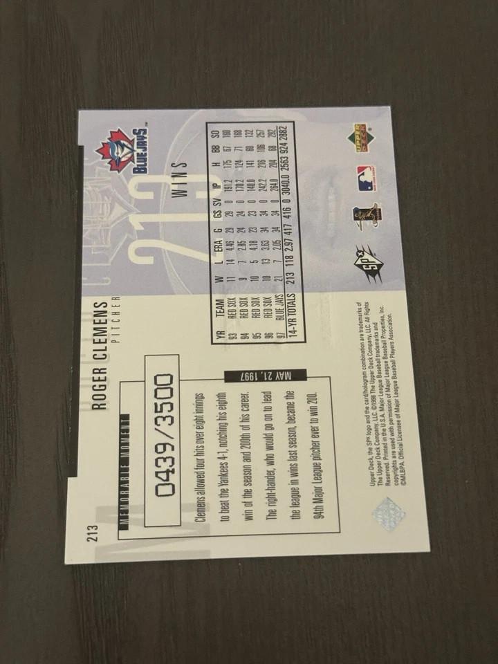 1998 SPx Finite Radiance /3500 213 ROGER CLEMENS Toronto Blue Jays Baseball Card - Image 2 of 2